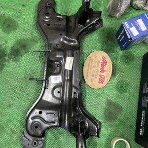GIÁ ĐỠ ĐỘNG CƠ (BỆ MÁY) HYUNDAI GETZ-HÀNG XỊN CHÍNH HÃNG