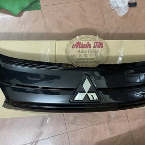 MẶT GA LĂNG MITSU XPANDER CROSS 2022-HÀNG XỊN CHÍNH HÃNG