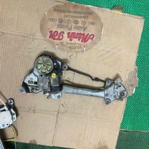 COMPA+MÔ KÍNH SAU MAZDA 323 ĐỜI 2003