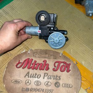 MÔ TƠ NÂNG KÍNH VIOS 2019 (TRƯỚC TRÁI)-HÀNG THÁO XE
