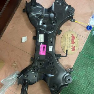 BỆ MÁY TUCSON,GIÁ ĐỠ ĐỘNG CƠ TUCSON-HÀNG HUYNDAI XỊN